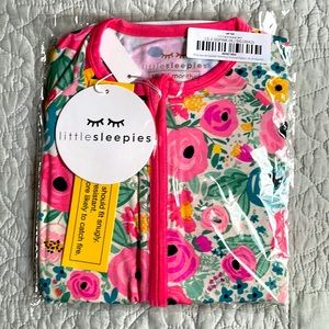 NWT Little Sleepies 18-24 month zippy